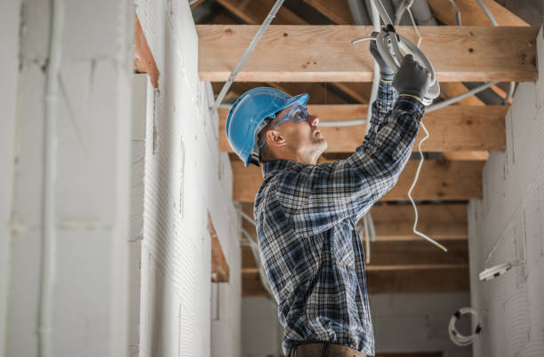 Best Affordable Emergency Electrician  in Charter Oak, CA